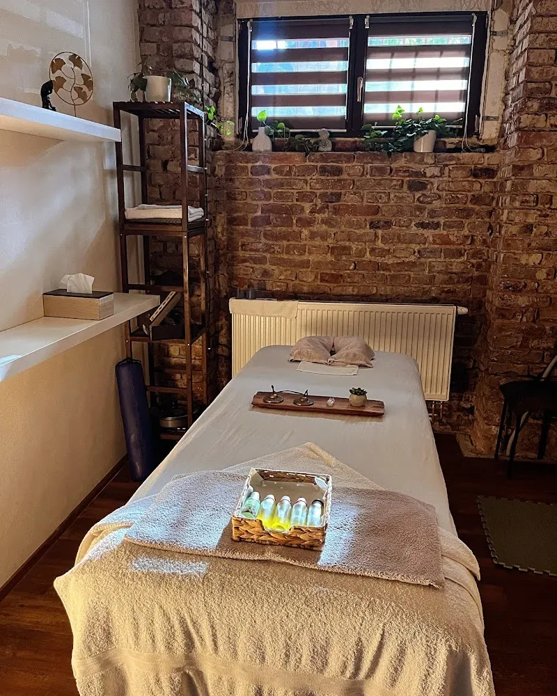 Masáže Ave Massage Therapy