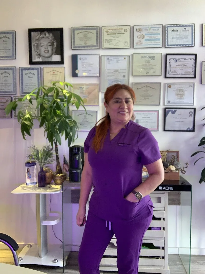 Lymphatic Beauty Massage