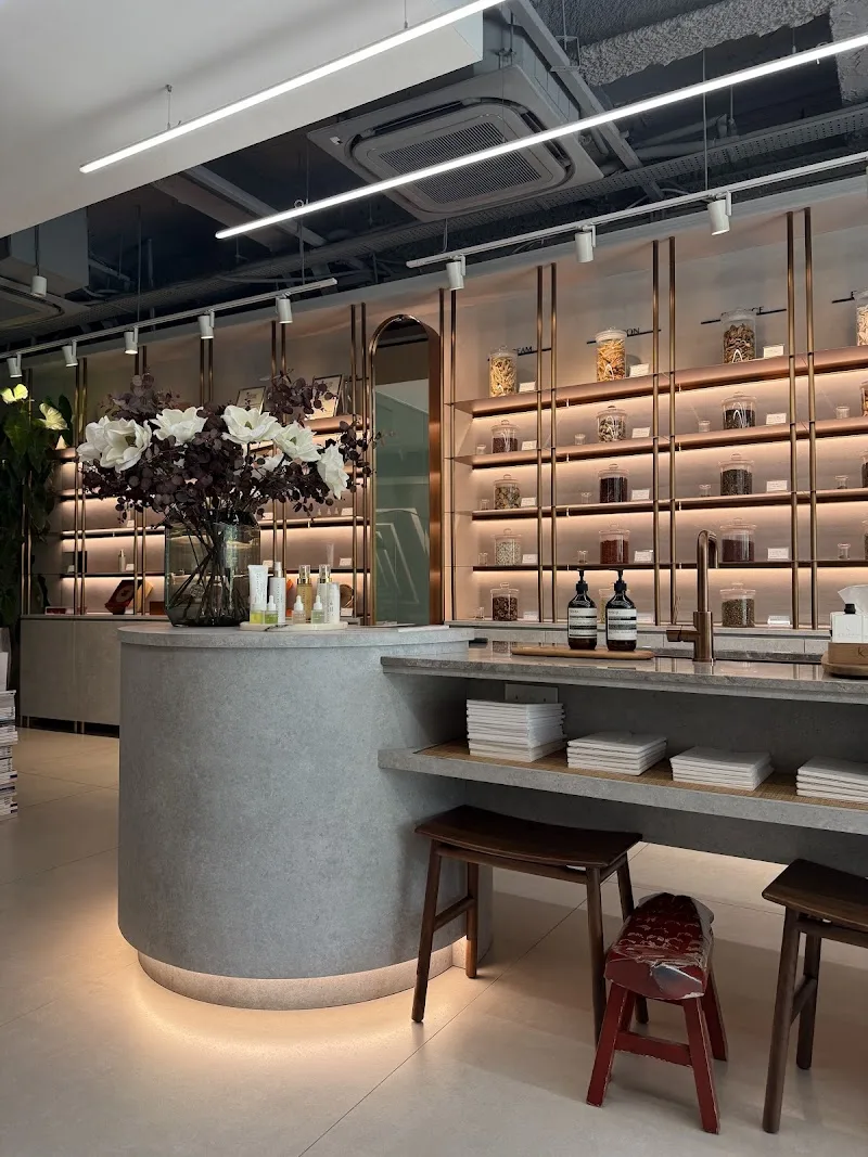 Kelly Oriental Holland Village Road TCM Doctor Clinic