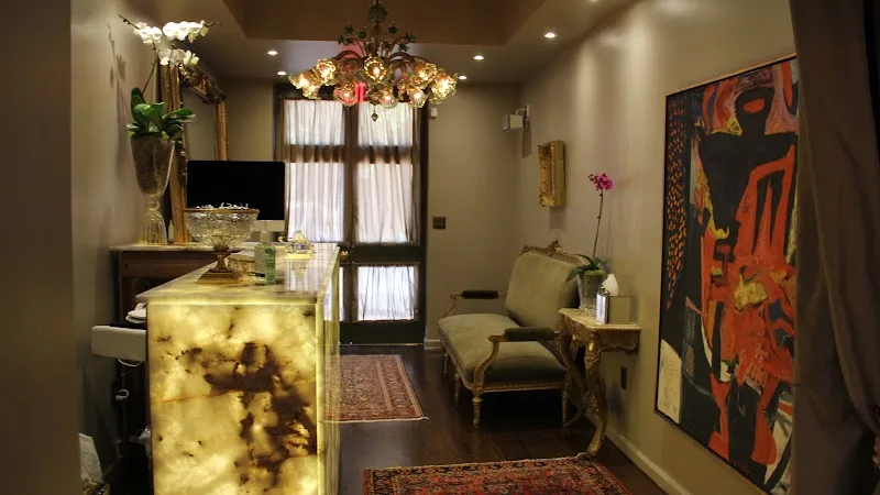 Unwind Wellness (Thomas Jefferson St)